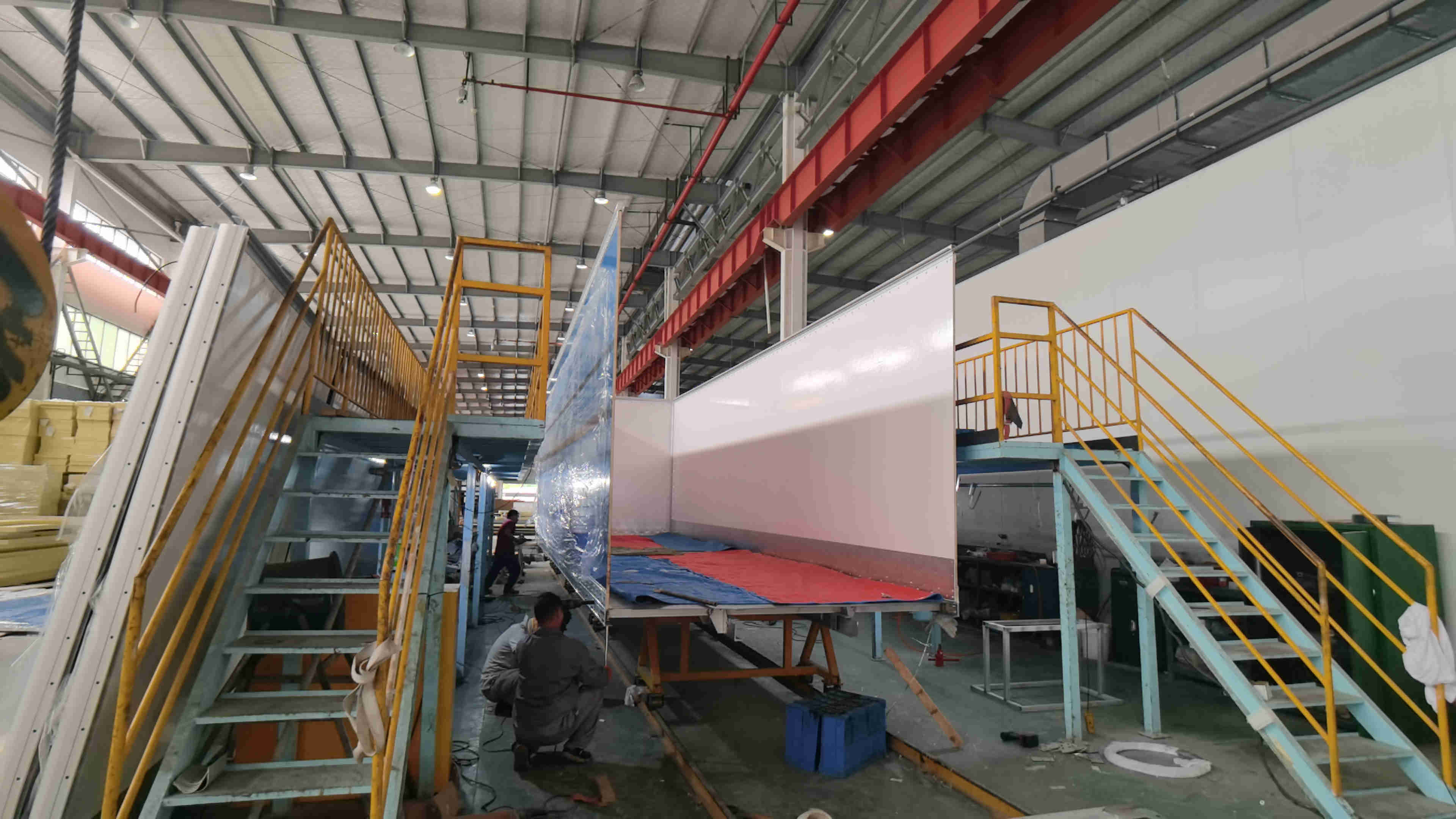 dry freight truck body made of fiberglass reinforced PP honeycomb panels 5 dry freight truck body made of fiberglass reinforced PP honeycomb panels 5